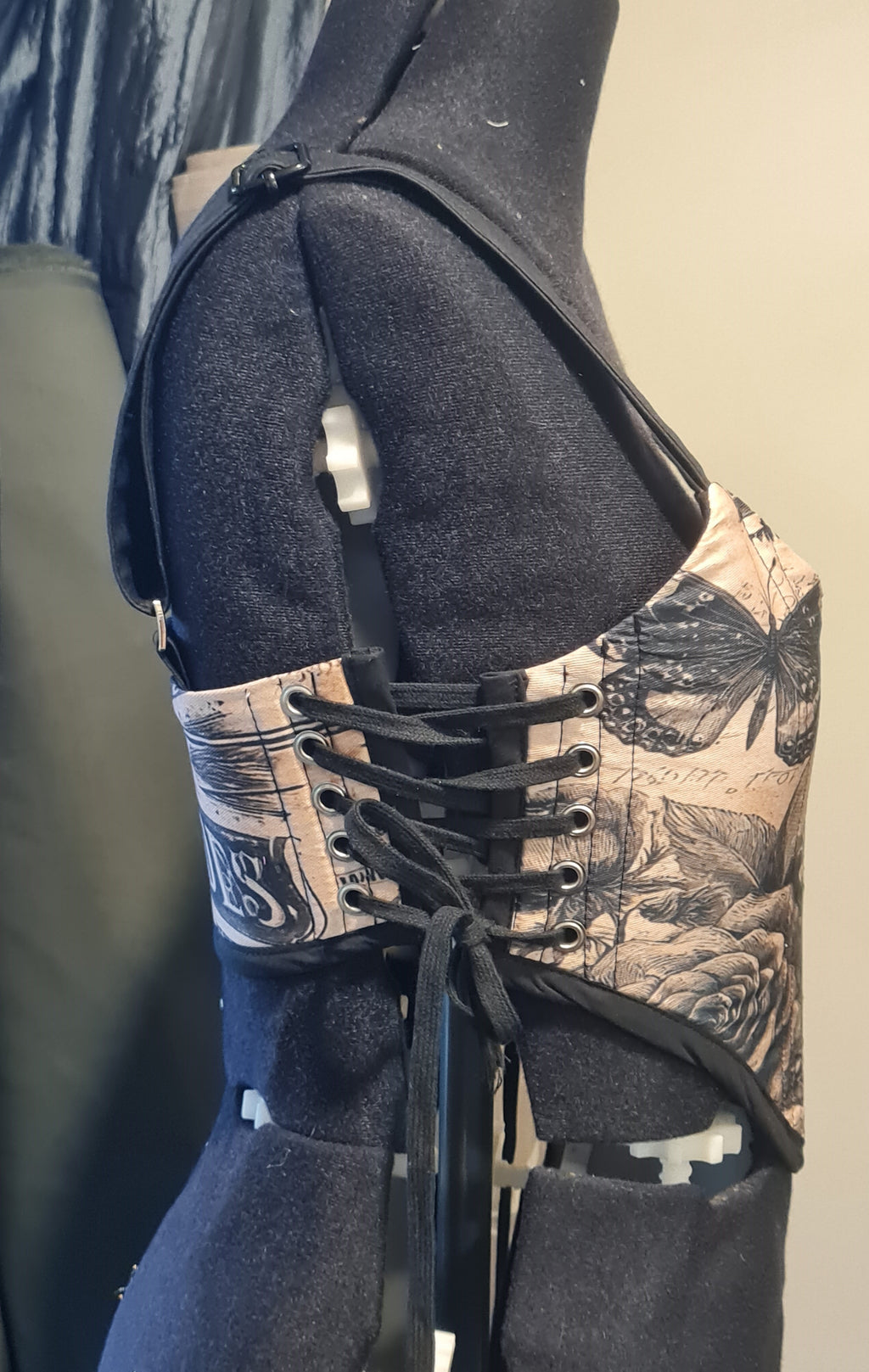 Skull Mini Corset